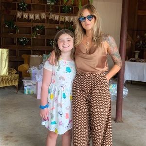 Meet your Posher, Sara